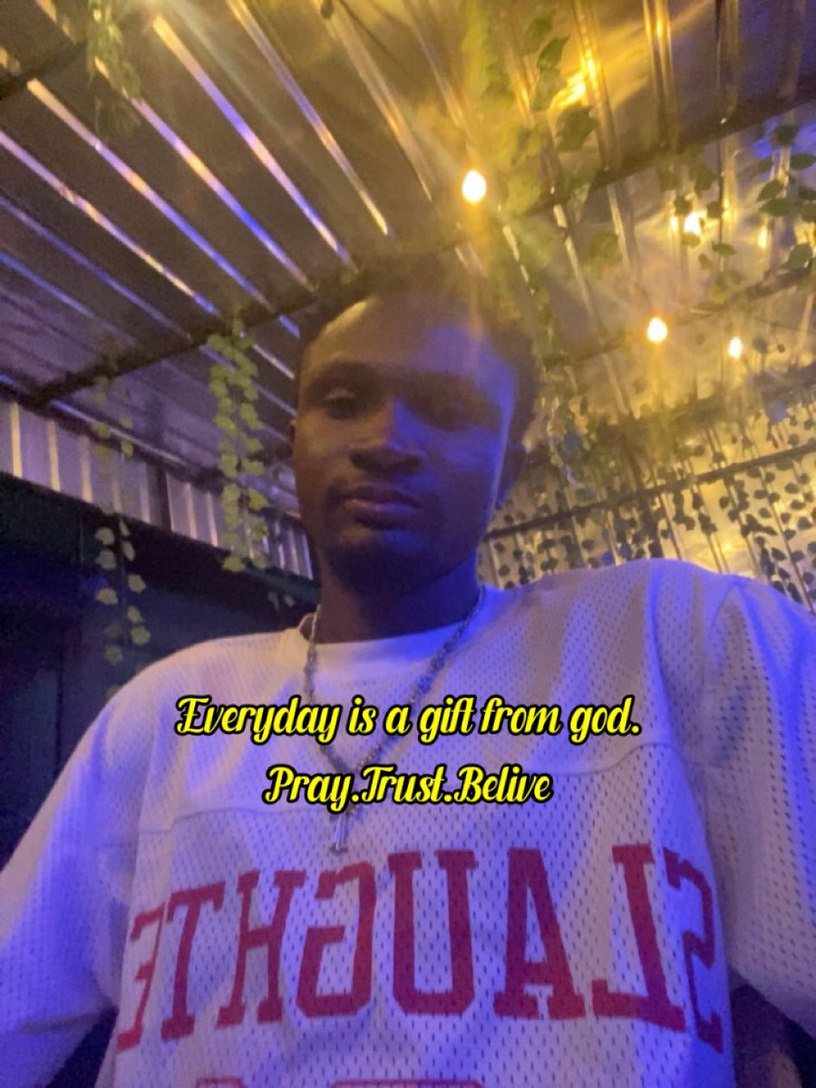 Teezyy Brian tweet media