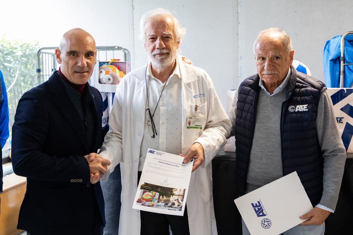 Última entrega de juguetes en Madrid, fue  el jueves en el Hospital Universitario La Paz. Es la campaña más especial de todo el año en la que disfrutamos <a href="/afefutbol/">AFE</a> mayores y pequeños. Gracias a todo el personal y a las familias por su acogida. Sois vosotros los que nos habéis