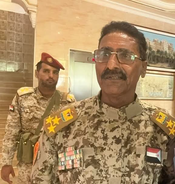 طالبوا بطردة من ساحل حضرموت قام طردهم من الوادي.. 😂✌️

#الجنوب_لن_يتراجع