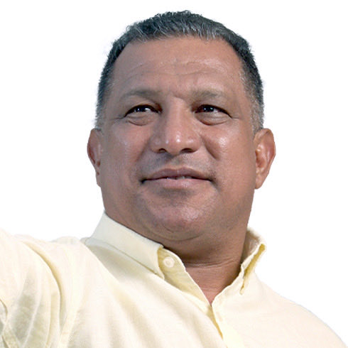 ¡Mataron a Alfredito!
Otro crimen más de la tiranía de Maduro. Esta vez, la víctima es un servidor público ejemplar, un hombre que consagró su vida entera a trabajar por su amado pueblo neoespartano. Alfredito fue alcalde y gobernador, pero, por encima de sus cargos, fue un