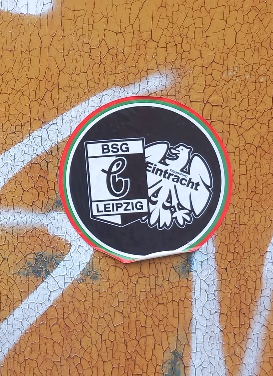 In Leipzig nur Chemie
<a href="/Eintracht/">Eintracht Frankfurt</a> 
<a href="/nur_die_bsg/">BSG Chemie Leipzig e.V.</a> 
#MATCHDAY 
#scheißRBL