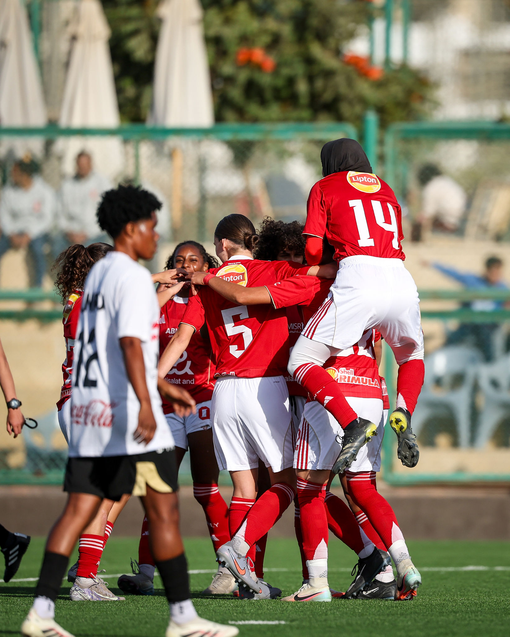 بخماسية نظيفة. سيدات الأهلي يكتسحن الزمالك بنتيجة ثقيلة في قمة الدوري المصري 