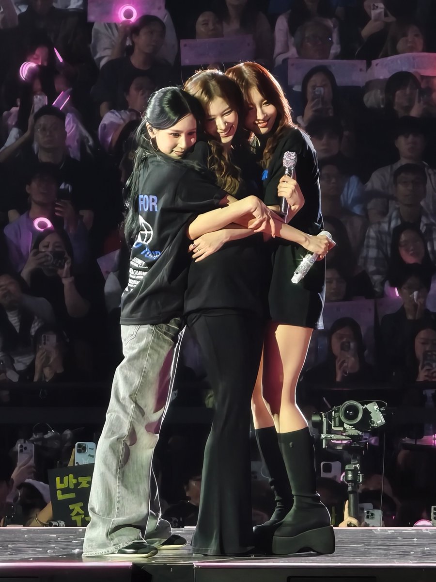 godmitzu's tweet photo. OUR PRECIOUS MISAMO https://t.co/nIlM1mZnFP