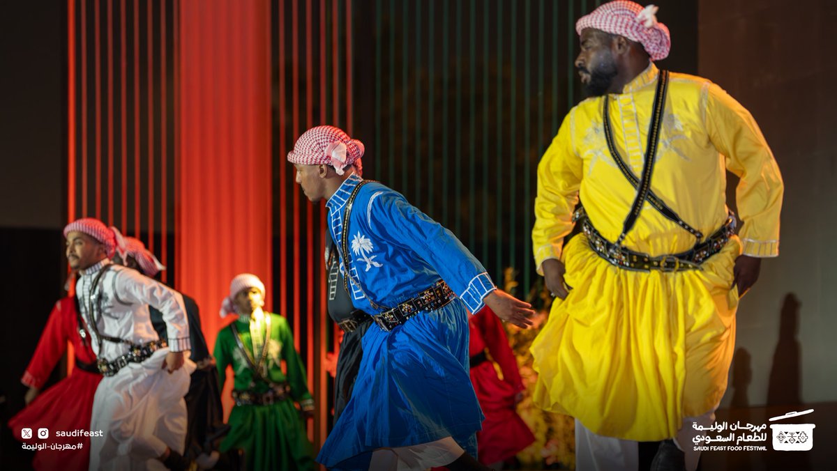SaudiFeast's tweet photo. الفن والإبداع في مسرح الوليمة 🎼

Art and creativity at the Feast's stage  🎼 https://t.co/W5wHGM5OV6