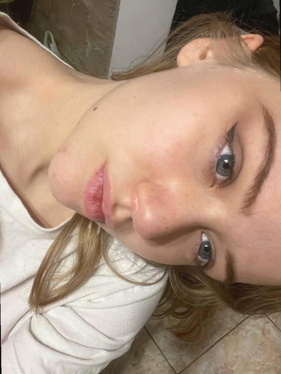 Guide0_a2w's tweet image. hitting a cartwheel in my head when a crush texts back like it’s the Olympics