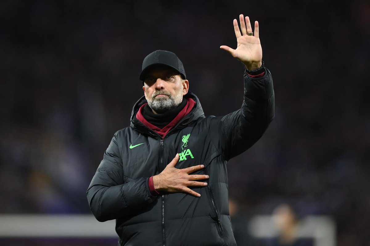 JamesWathland's tweet photo. Klopp leaving will forever break me.

Look at the Prem now, look at Arsenal and City.

He would dominate this era and collect 
all those deserved Premier League titles 💔 #LFC https://t.co/NHUdUofzBa