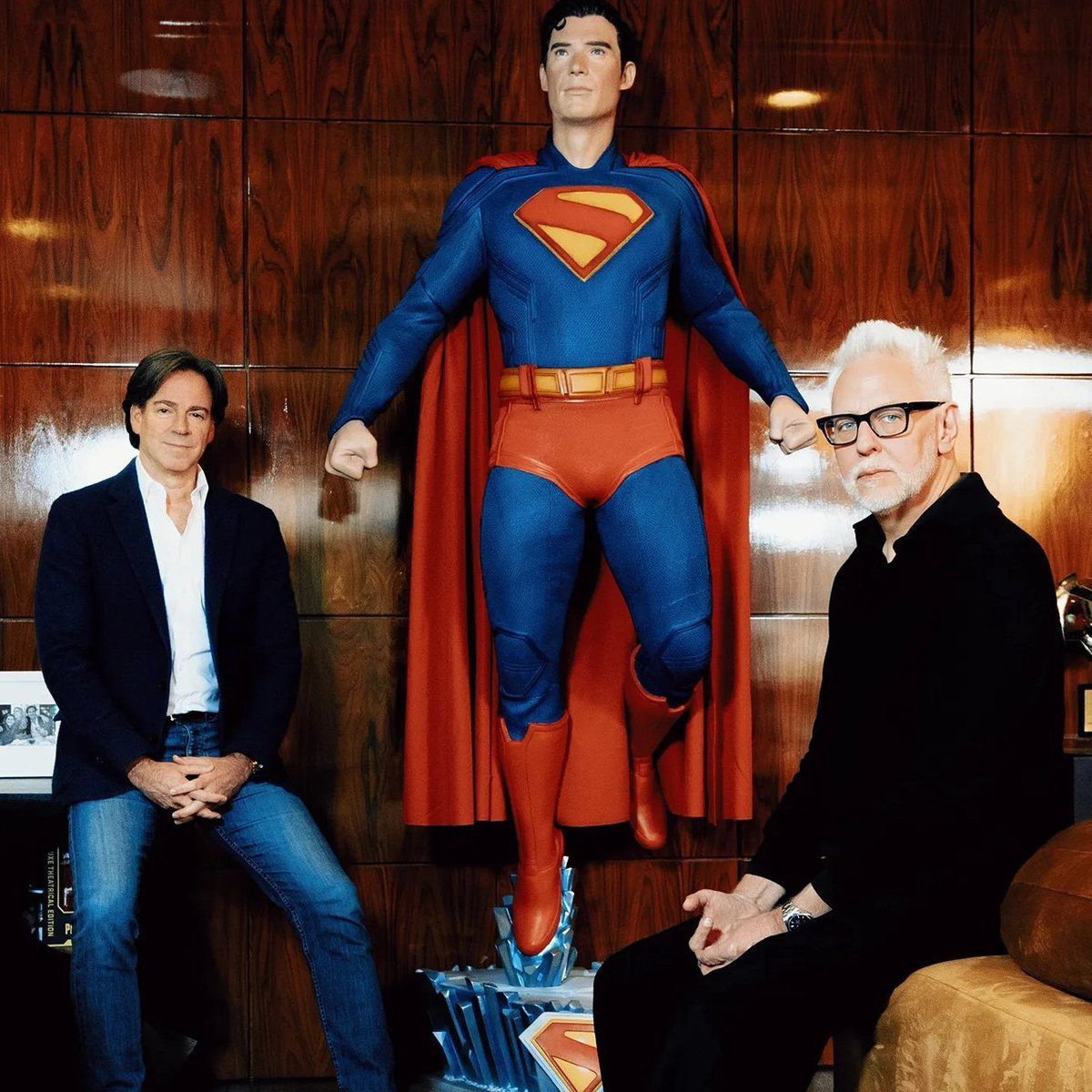 Superman Saga News tweet media