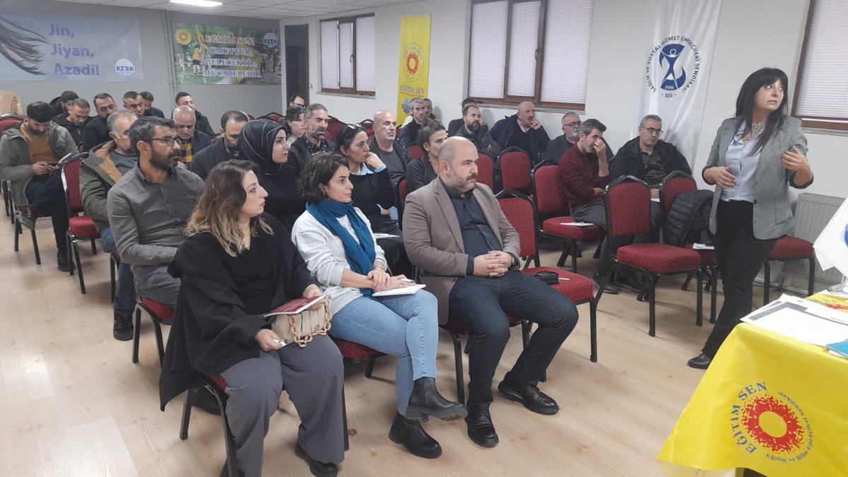 afetyonetim_dms's tweet photo. Derneğimiz tarafından Bingöl’de KESK, TMMOB İKK, İHD ve DEM Parti Örgütüne ’Afet Farkındalık’ ve ‘Afet ve Toplumsal Cinsiyet Eşitliği’ eğitimi verildi.

#Afet #Karesat #Perwerde #Bingöl #Çewlik

@tmmob12ikk @egitim_bingol @DEMPartiCewlig https://t.co/2N1O7MuAVN
