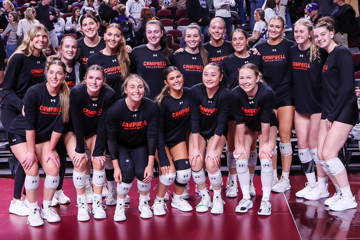 Proud of this team, the most decorated in program history🧡 

🔸 CAA Champions
🔸 CAA regular season champions
🔸 NCAA Tournament
🔸 Second best win-percentage in program history
🔸 Most improved team in the country

#RollHumps🐪🏐
