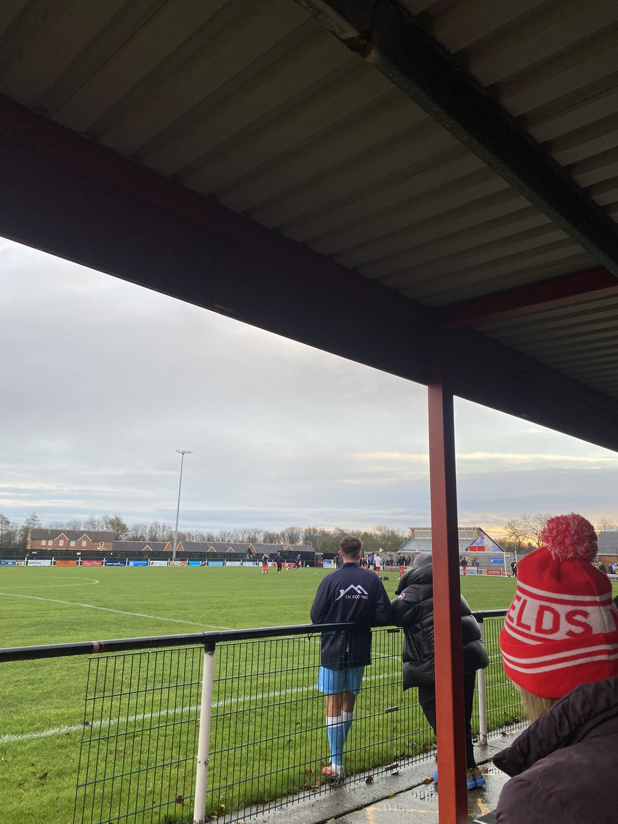 🏆 FA Vase action today. 

North Shields looking to progress into the fourth round but come up against a strong Liversedge side who sit top of the Northern Counties East Premier Division.

#FAVase #NorthShields #Liversedge