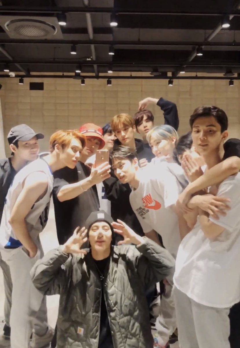 Pokoknya kita harus bersama terus yaa🥹🫶🏻The boyz forever!!!💗💗💗