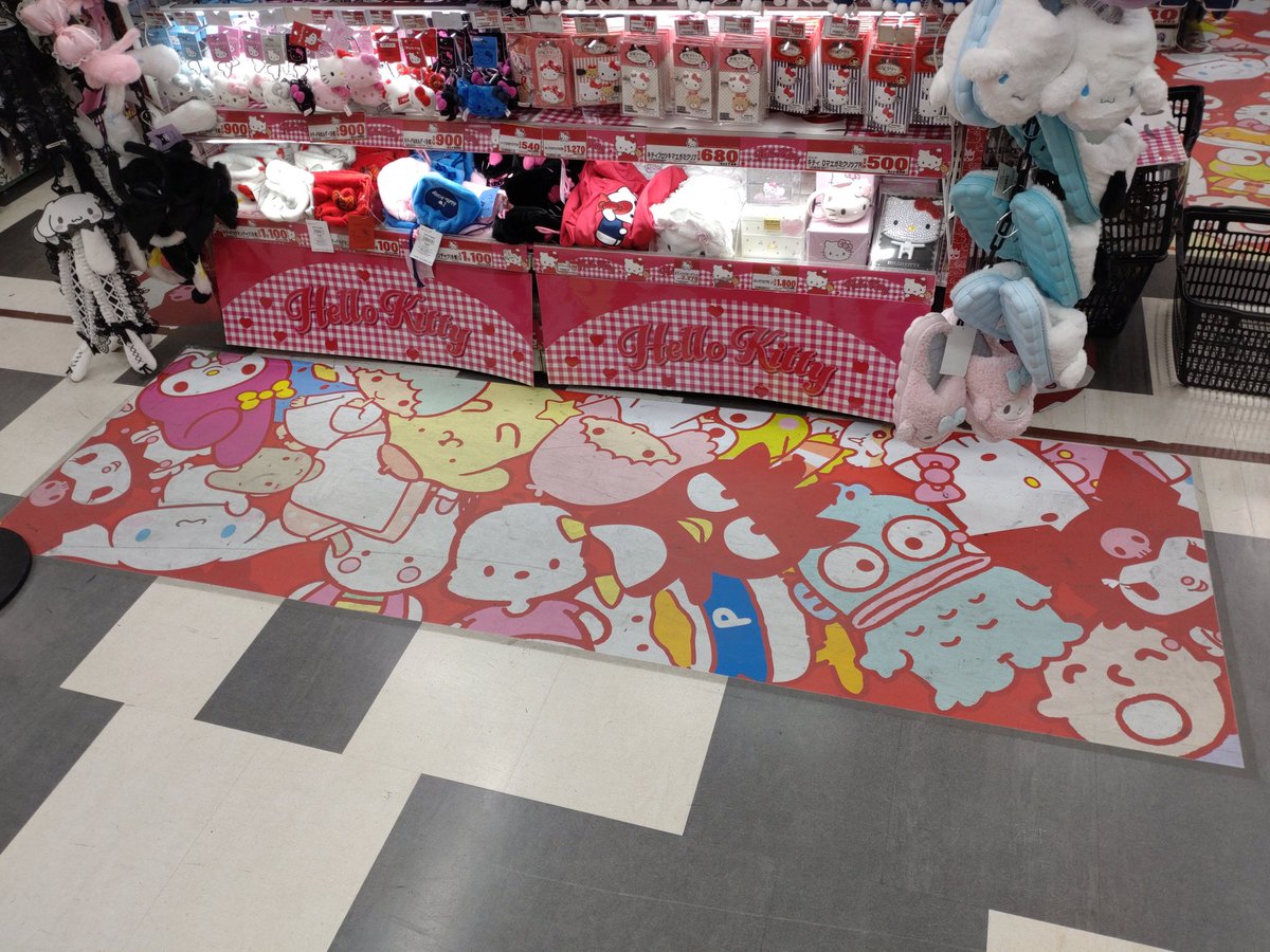 RT @zek41ry12461: ララちゃんハァハァ… サンリオ