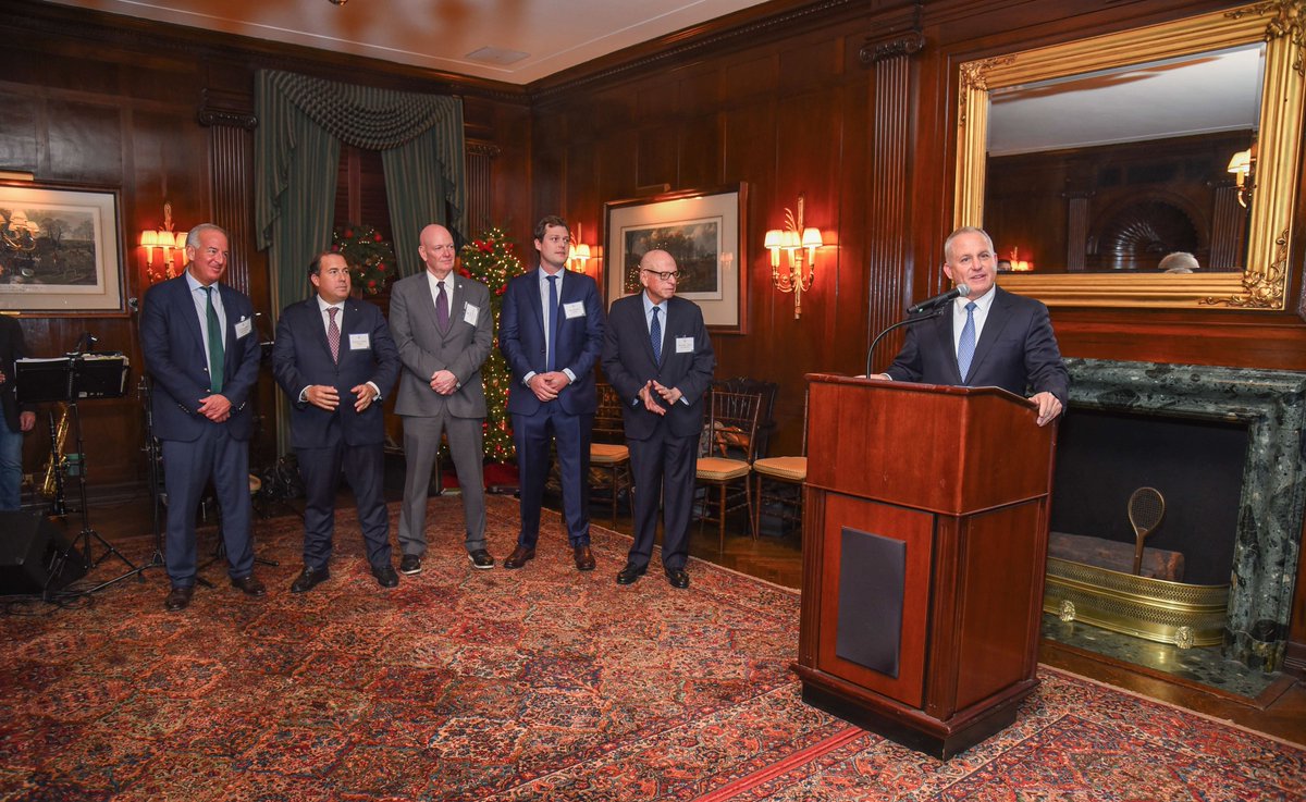 SilverShieldFo1's tweet photo. It was a wonderful evening at the NYC Racquet and Tennis Club as we kicked off the holiday season with our 43rd Annual Holiday Reception, honoring Robert S. Tucker, Commissioner of the Fire Department of New York City and recipient of the 2025 Silver Shield Foundation Person of the Year Award. We were joined by representatives from the NYPD, FDNY, our Board of Trustees, and members of the Silver Shield Foundation family.