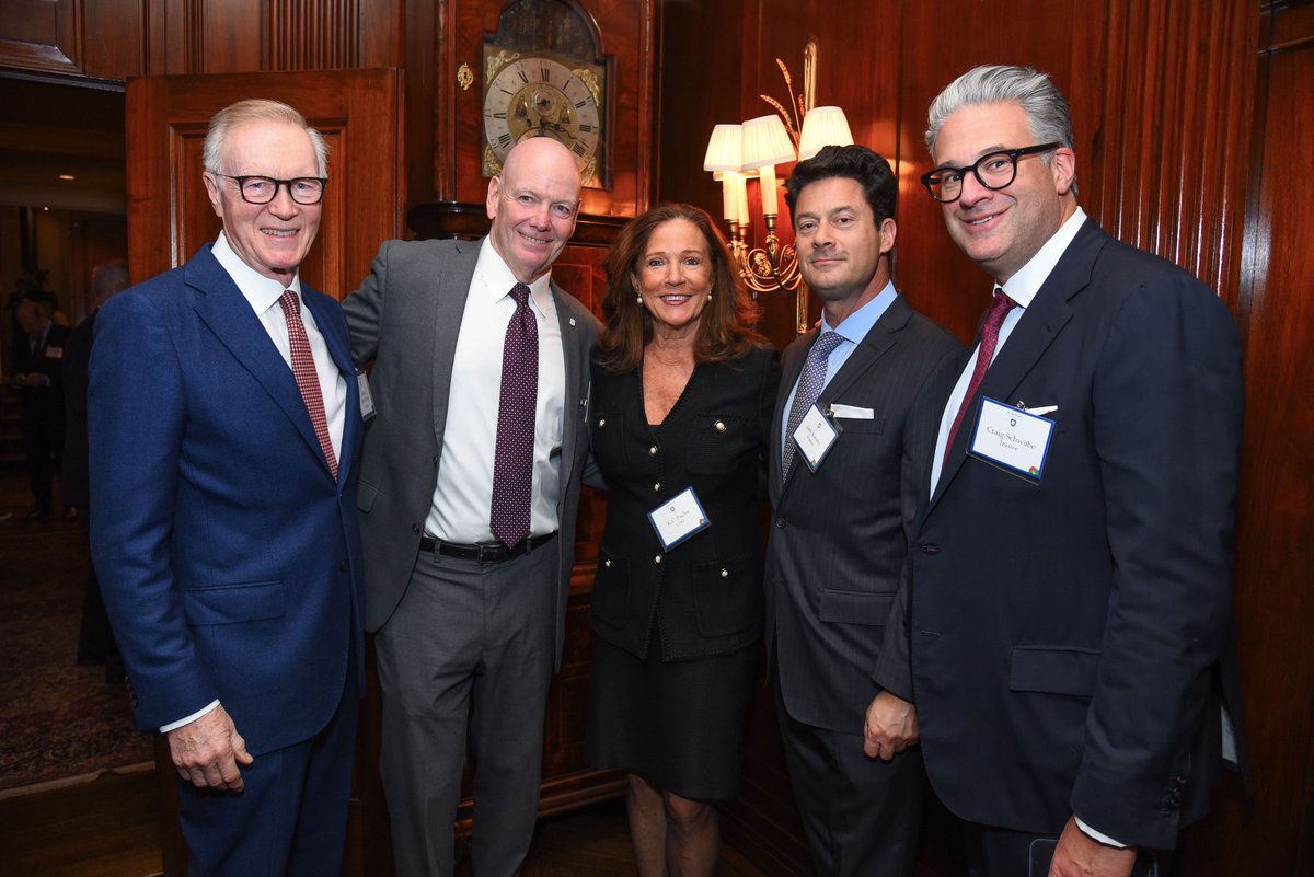 SilverShieldFo1's tweet photo. It was a wonderful evening at the NYC Racquet and Tennis Club as we kicked off the holiday season with our 43rd Annual Holiday Reception, honoring Robert S. Tucker, Commissioner of the Fire Department of New York City and recipient of the 2025 Silver Shield Foundation Person of the Year Award. We were joined by representatives from the NYPD, FDNY, our Board of Trustees, and members of the Silver Shield Foundation family.