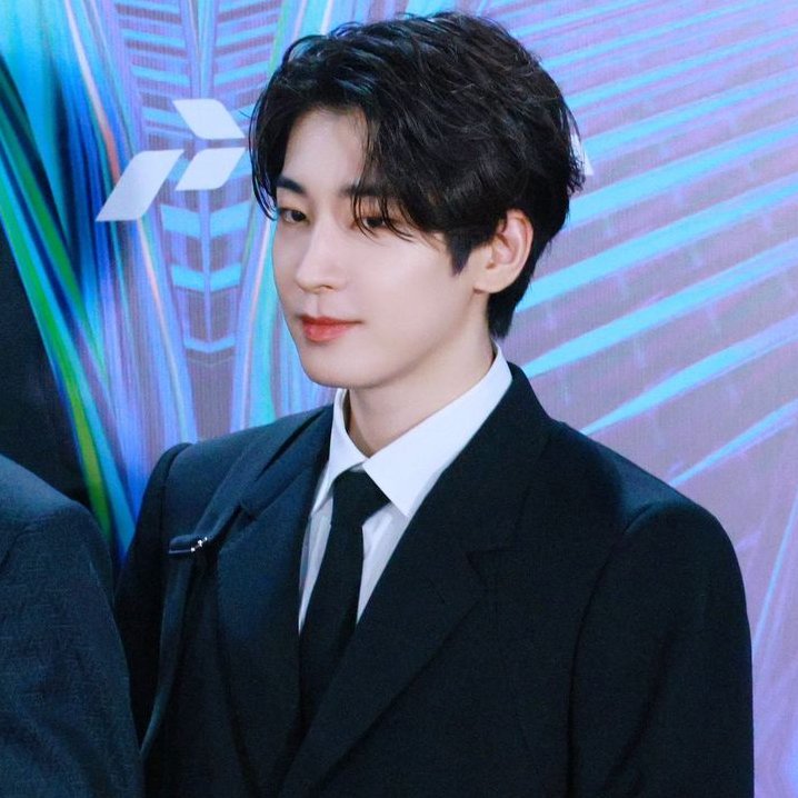 How many days until OT13 SVT return? tweet media