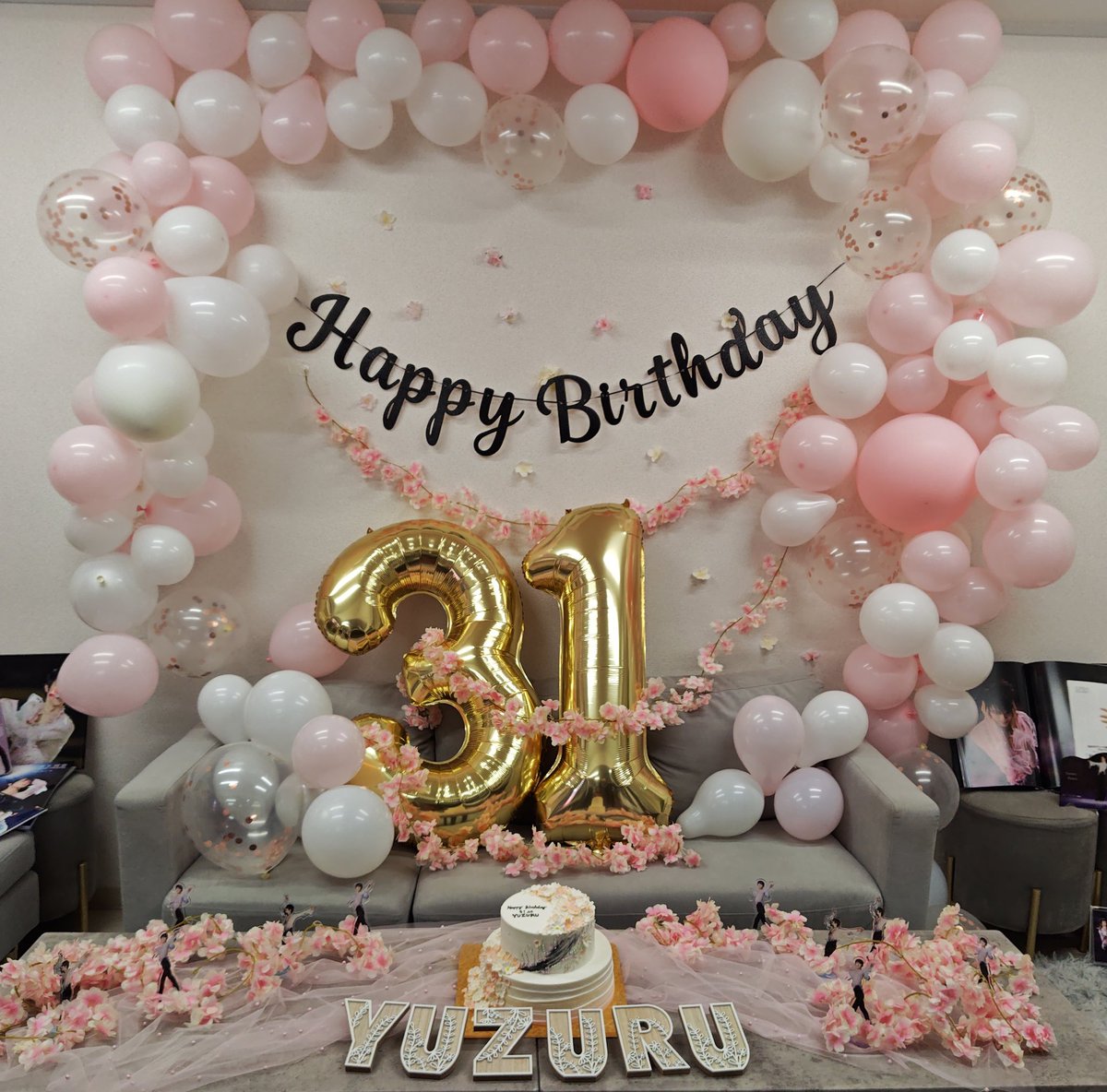 fS0gg26awom0OiV's tweet photo. 羽生結弦さん。
31歳お誕生日おめでとう🥰🥰🥰🥰🥰

🌸🌸🌸🌸🌸🌸🌸🌸🌸🌸🌸🌸🌸🌸
今年のテーマは「春よ、来い」です。
🌸🌸🌸🌸🌸🌸🌸🌸🌸🌸🌸🌸🌸🌸

貴方にどうか、貴方の辿り着きたい春が
来ますように✨
ずっと応援しています☺️☺️☺️

#羽生結弦誕生祭2025 in名古屋
#らじおしゅくだい https://t.co/iwywwOpAGA