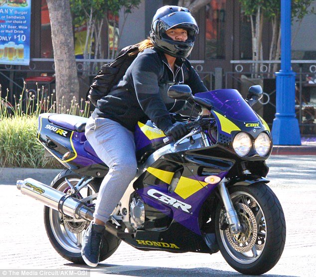 Bregosaurus's tweet photo. Queen Latifah riding her motorcycle. https://t.co/a1fNRjRgrn