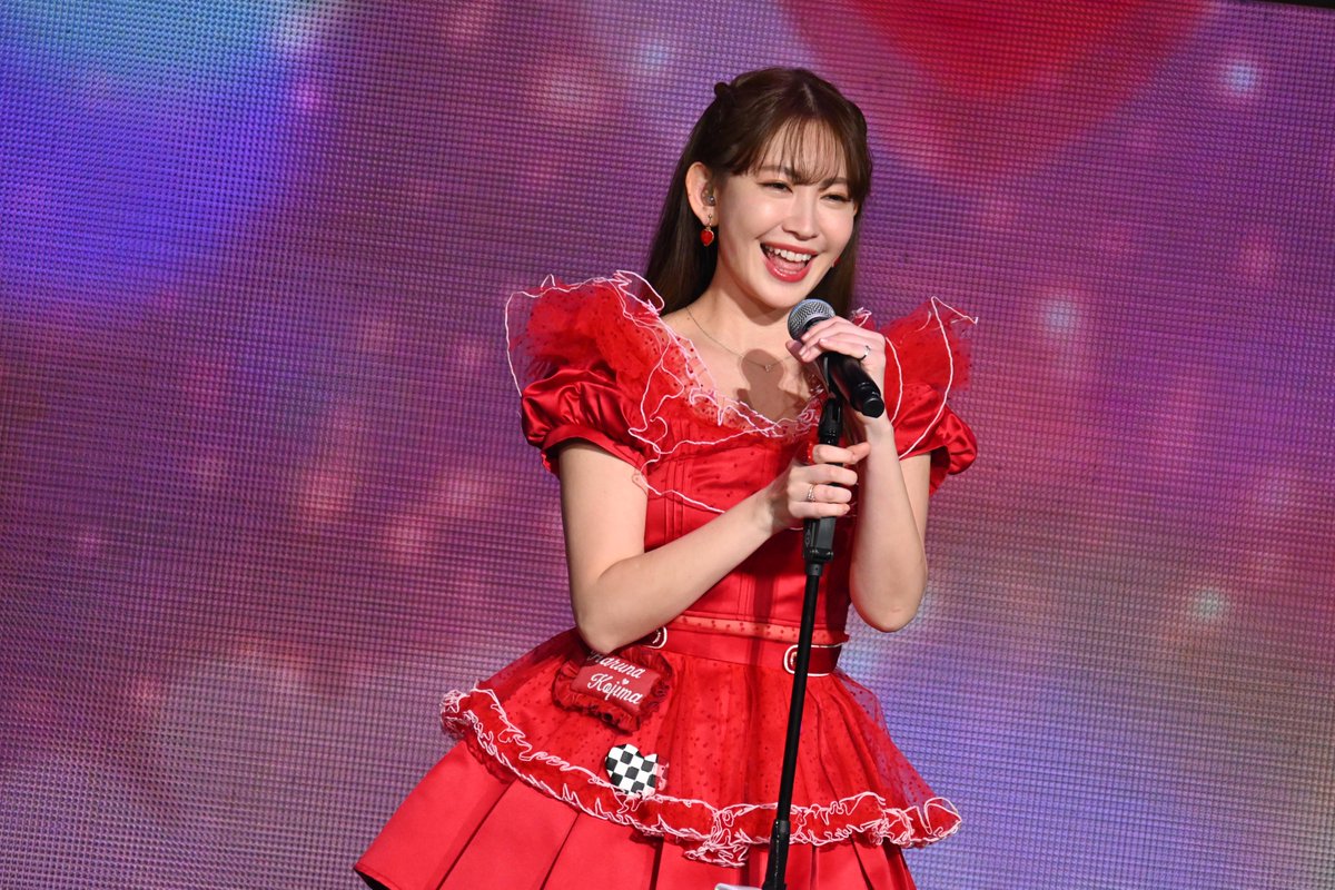 AKB48 20周年記念コンサート🎉 こじはる、最年長も変わらぬアイドル姿