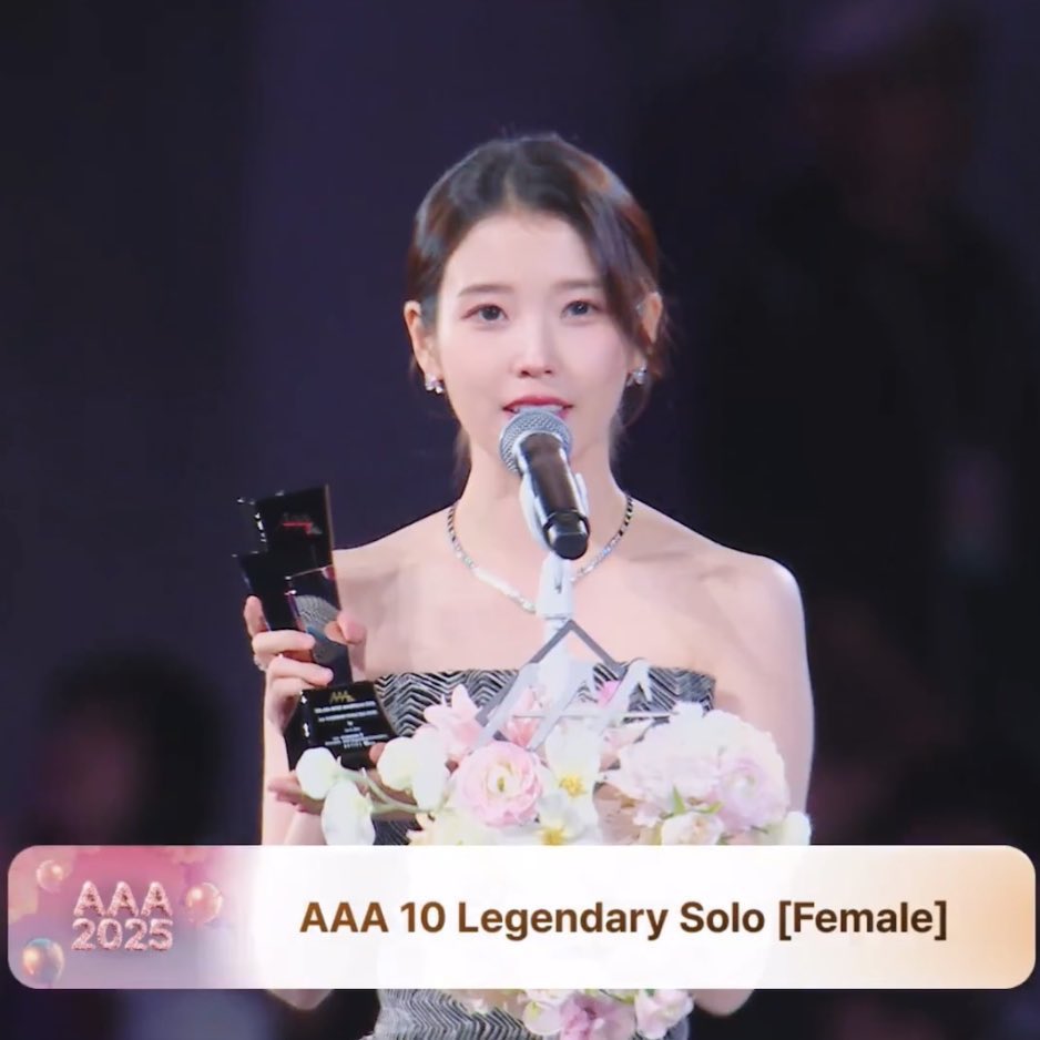 AAA’s Legendary Solo winners GD and IU 🏆