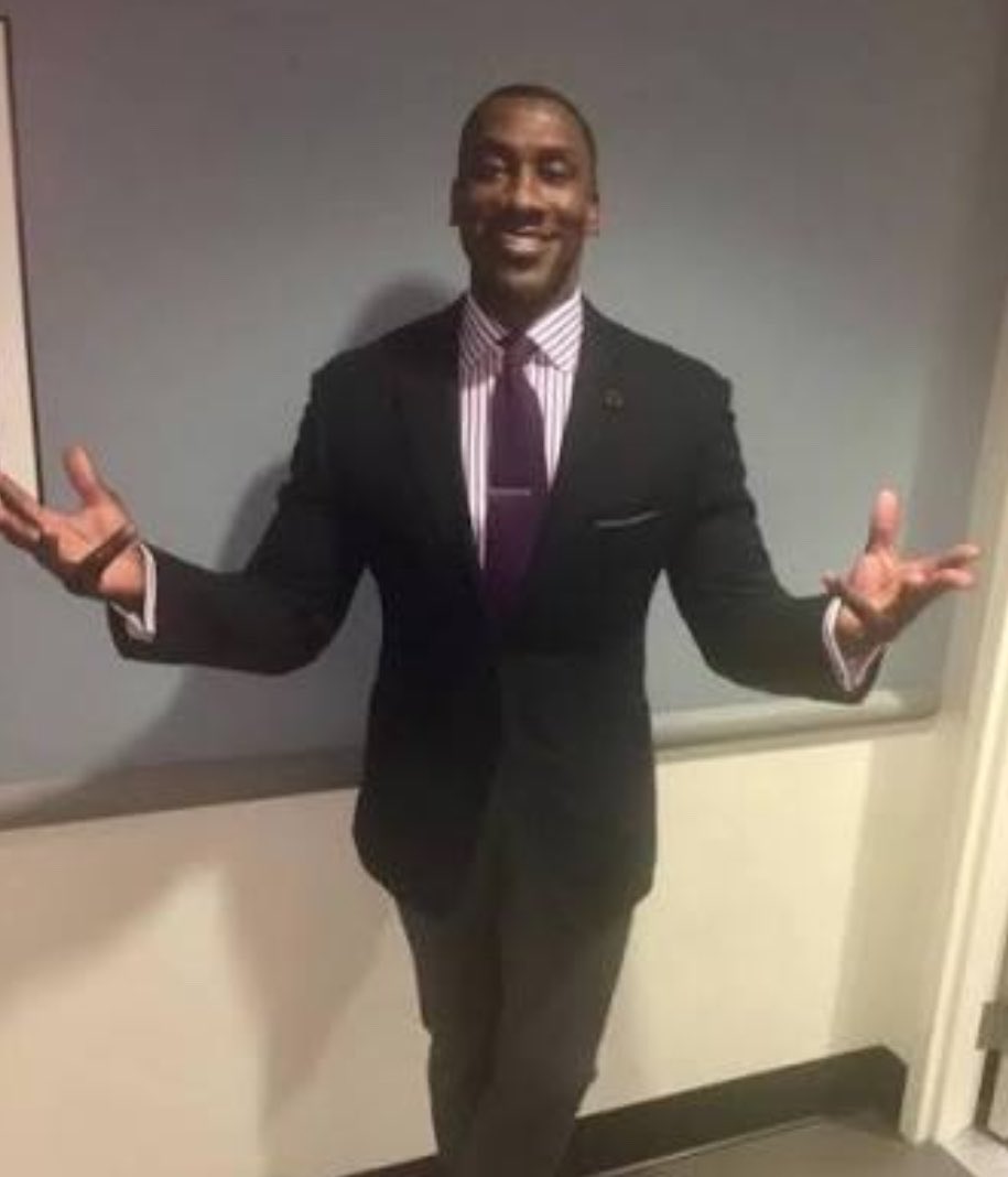 BehavingPenguin tweet media