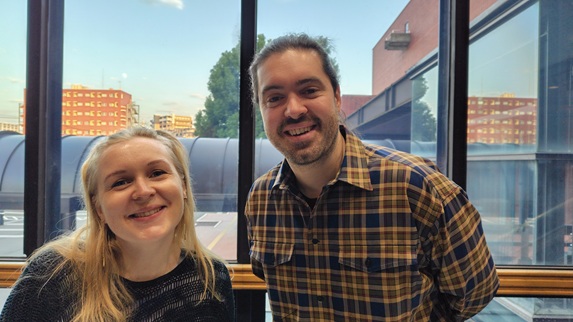 水曜は、Norwayから来日したシーリル・マルメダール・ハウゲ(vo)＆シェーティル・ムーレリッド(p)のコンサートで厚木市文化会館へ。今回はピアニストとのデュオ、丹念に聴かせてくれるというか、ボーカリストとしてより厚みが増したかと感じました。Jazz曲もアレンジと演奏に個性感じてよかったです。