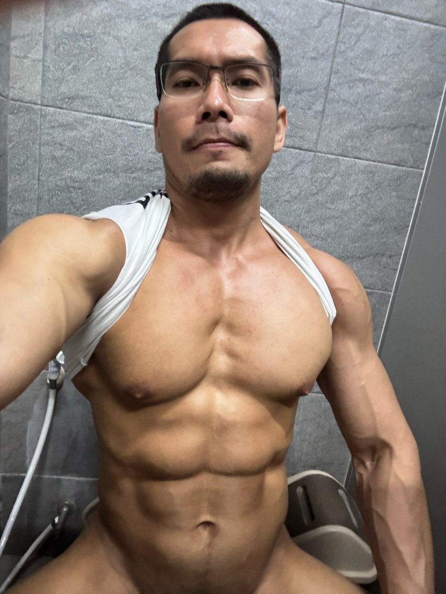 MUSCULARCC tweet media