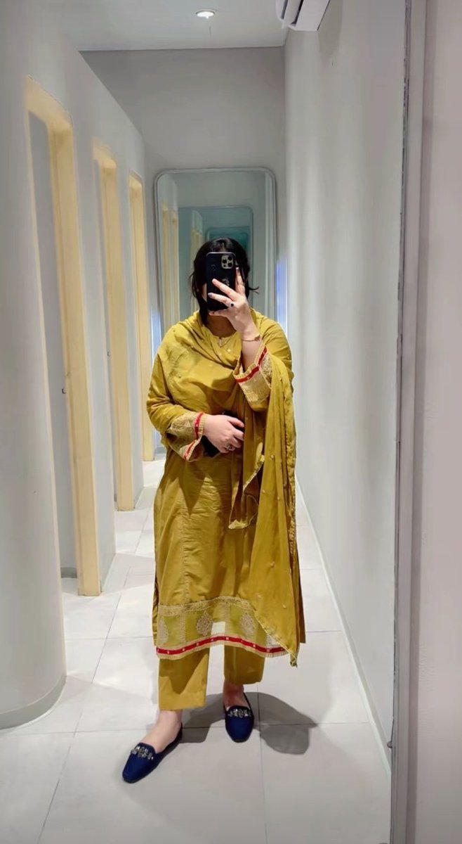 قرۃ العین ❤️ tweet media