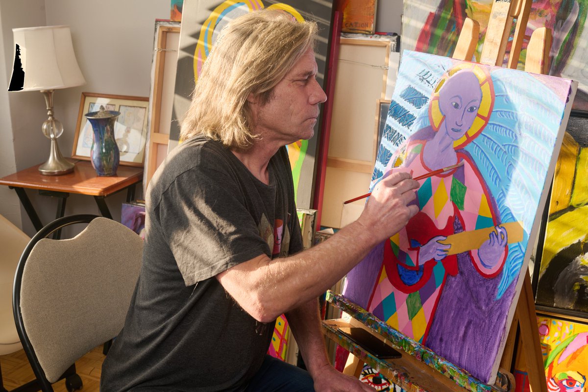 AdvCakStudios's tweet photo. David Cation is a local celebrity in the city of Ottawa, Ontario. He created all these works of art as well as some of the furniture and wall decor at the Atomic Rooster. https://t.co/bnUeaUKFQs