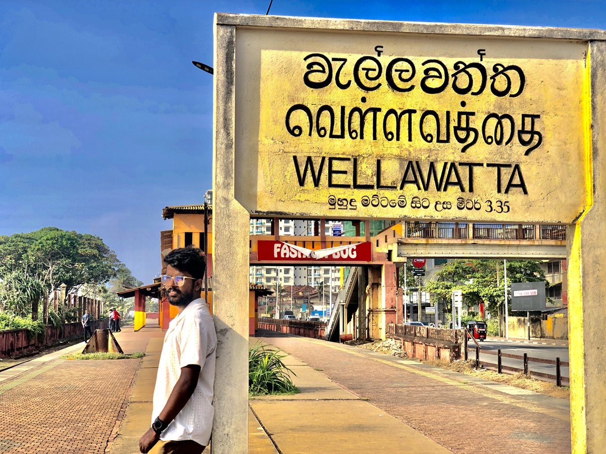 Deenskumar61471's tweet photo. ஒரு காகித்த்தின் அதிகப்பச்ச தேடல்..தன்னை கசக்கி எரியாத ஒரு கை..! https://t.co/k2Y0pUdmfD