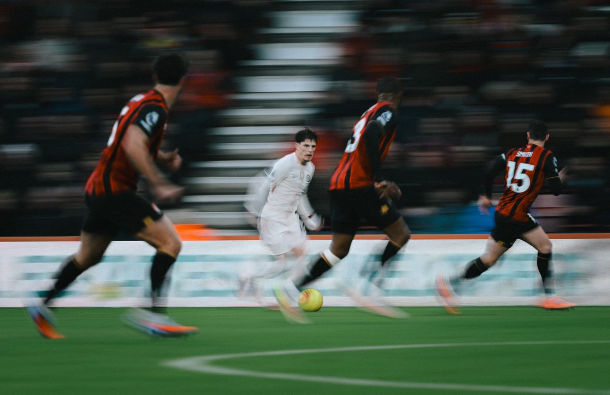 🍒🆚⚪️

#CFC | #BOUCHE