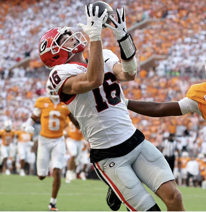 CPAFootball's tweet photo. Excited to have 3 @cpaalumni competing in the @SEC Championship. Congrats to @LHumphreys312, @OndreEvans, &amp; @tgroten1! This is the 1st time that CPA has had multiple players since 2004 undefeated Auburn w/ Steven Ross &amp; @coop1wallace.

All the best to London, Dre, &amp; Graham today! https://t.co/ZCG7FPkmo2