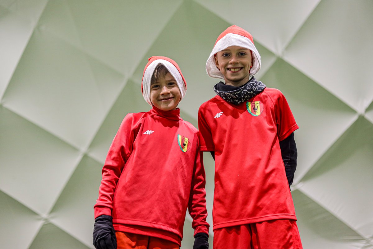 🎅 | Mikołajkowa atmosfera! 🎁

Na treningu najmłodszej grupy naszej Akademii wszyscy zadbali o odpowiedni nastrój do świętowania! 😇
__
<a href="/SGP_INDUSTRIA/">ŚGP INDUSTRIA</a> #industria