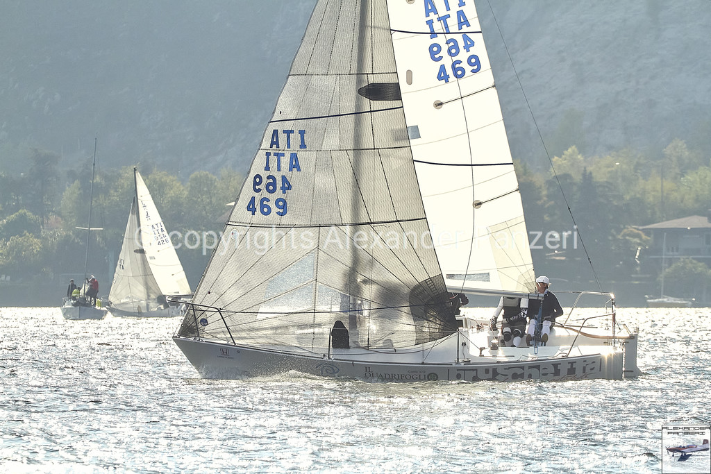 AlexPanzeriFoto's tweet photo. Coppa Valmadrera
Bruschetta Guastafeste ITA469
https://t.co/vi9wygb9fp
#JBoat #J24 #CVT #Tivano #Valmadrera
@LarioMiAutoMobility @mobilityitUsato @j24larioitalia #sailing https://t.co/LHs7XUY5AA
