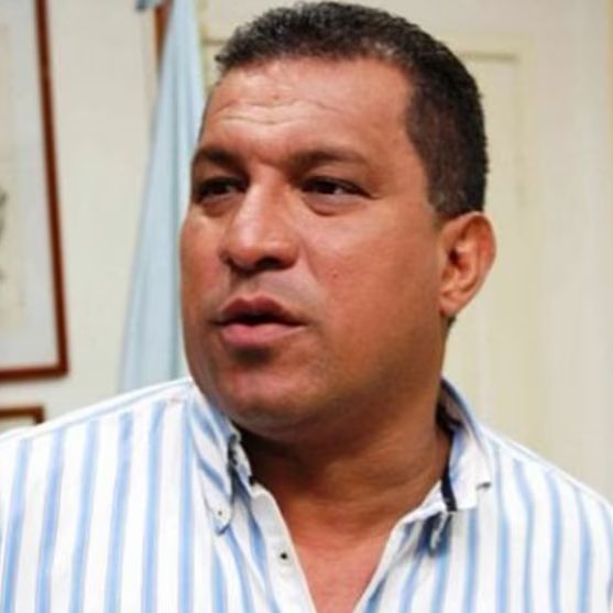 eduardomenoni's tweet image. 🇻🇪🚨| URGENTE: El régimen narcoterrorista y genocida de Nicolás Maduro ASESINÓ al exgobernador y preso político Alfredo Díaz en El Helicoide, uno de los centros de tortura del régimen chavista. Había solicitado ayuda médica la cual le negrearon por meses. ¡Maduro es un ASESINO!