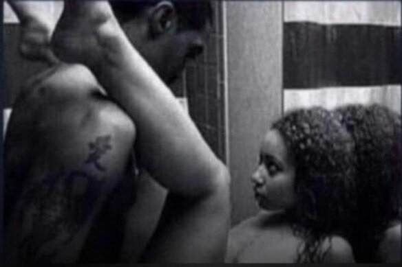 iamjatello's tweet image. What's that one thing that can ruin this moment?