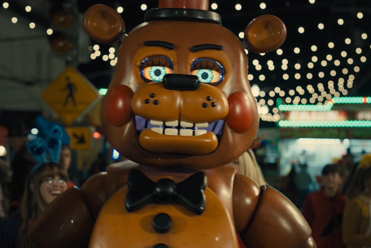 The Hollywood Handle tweet media