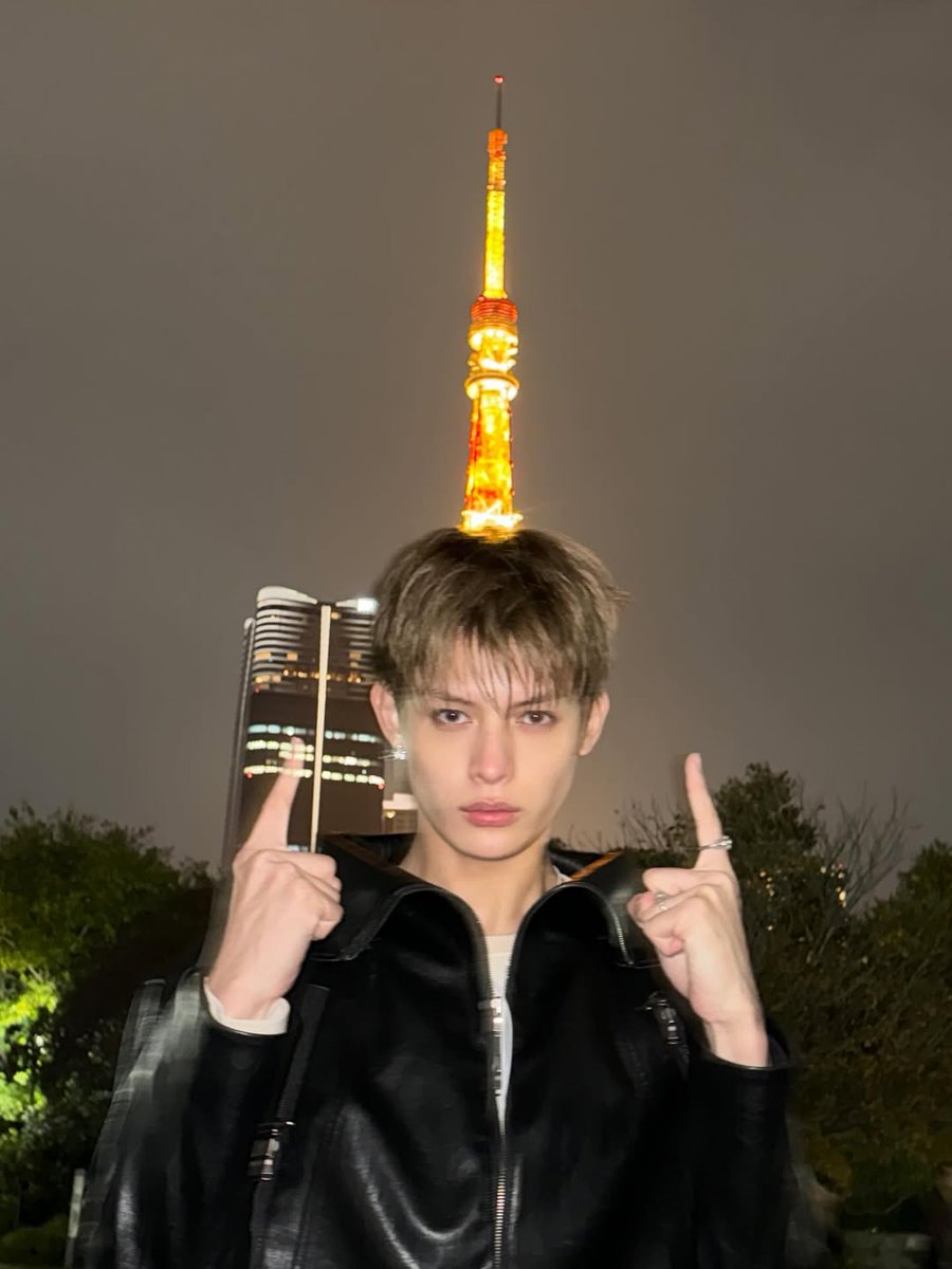 zhakoyufan's tweet photo. Next time di monas https://t.co/j1QM0hXZ1w