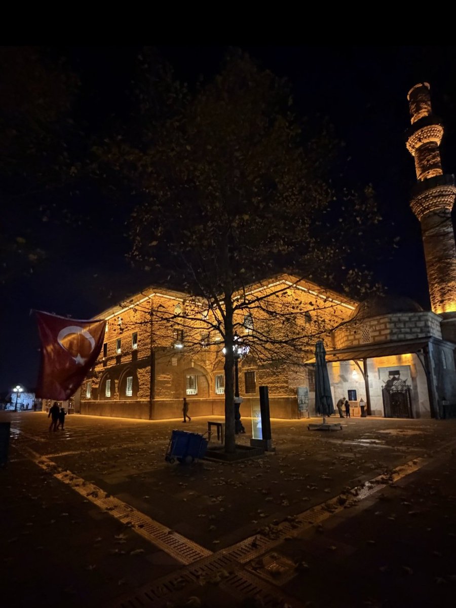 "Her acı bir ders verir,her ders ise insanı değiştirir."