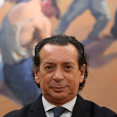 #Ahora 
Dante Sica <a href="/dante_sica/">Dante Sica</a> (Ex Ministro de Producción)

"El gran problema de Argentina es un país sin profundidad financiera, no hay financiamiento y hasta el 2023 se lo llevaba el sector público"

Con <a href="/Pepebrea/">José Luis Brea</a> y <a href="/dsantoro59/">daniel santoro</a> 
<a href="/fmmilenium/">FM Milenium 106.7</a>