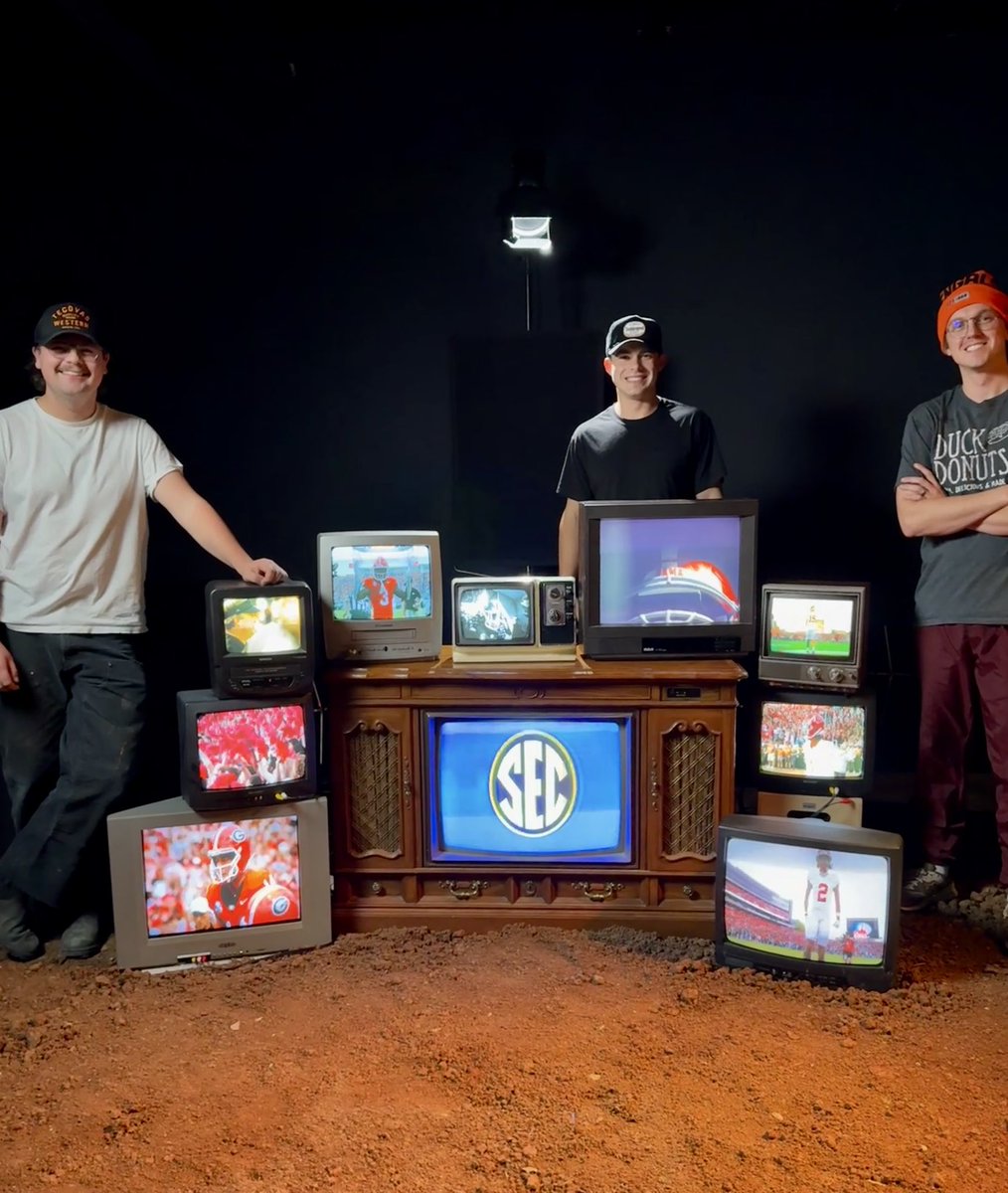 Aaron Hester tweet media