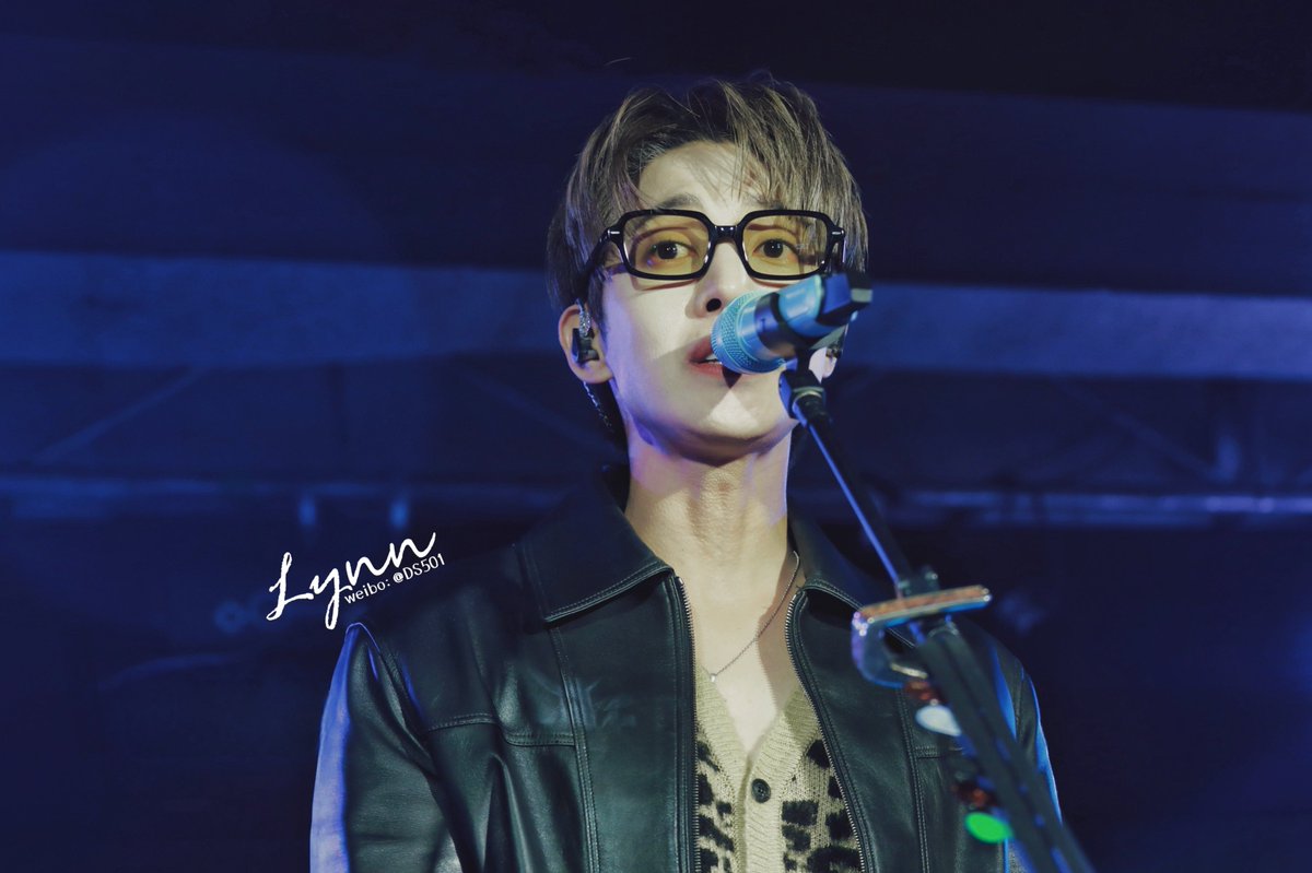 KHJ_Ru_Channel's tweet photo. Cr. DS501 / Weibo

-1

#KimHyunJoong https://t.co/kheXtC33Q3