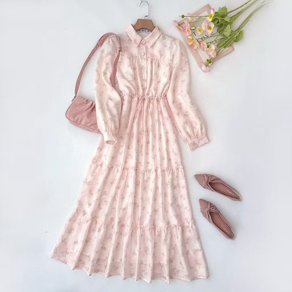 xxfinaaa's tweet photo. Omg korangggg!! Kedai ni ada DRESS. CANTIK. GILAAAAA!!! 😭🩷 fefeling like a princess! Very aesthetic &amp; very pinterest vibes 💐✨ https://t.co/iqcZdNXatl
