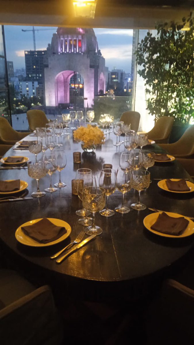 Amo mi trabajo …😌🫶🏻🍷