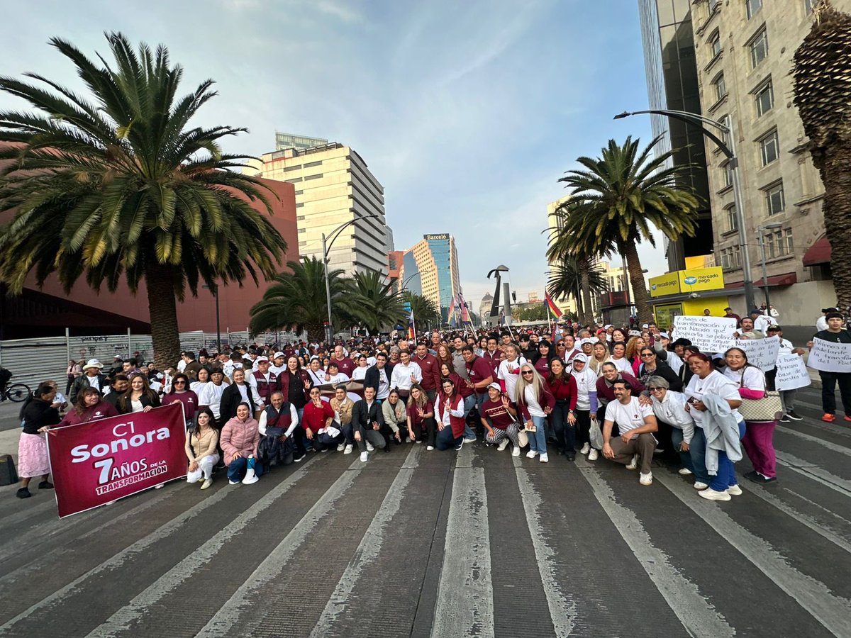 Sonora está presente en la celebración de los 7 años del inicio de la Cuarta Transformación en el Zócalo de la Ciudad de México.

Las y los sonorenses acompañamos desde muy temprano a nuestra Presidenta <a href="/Claudiashein/">Claudia Sheinbaum Pardo</a>, en este festejo de unidad entre pueblo y gobierno, que está