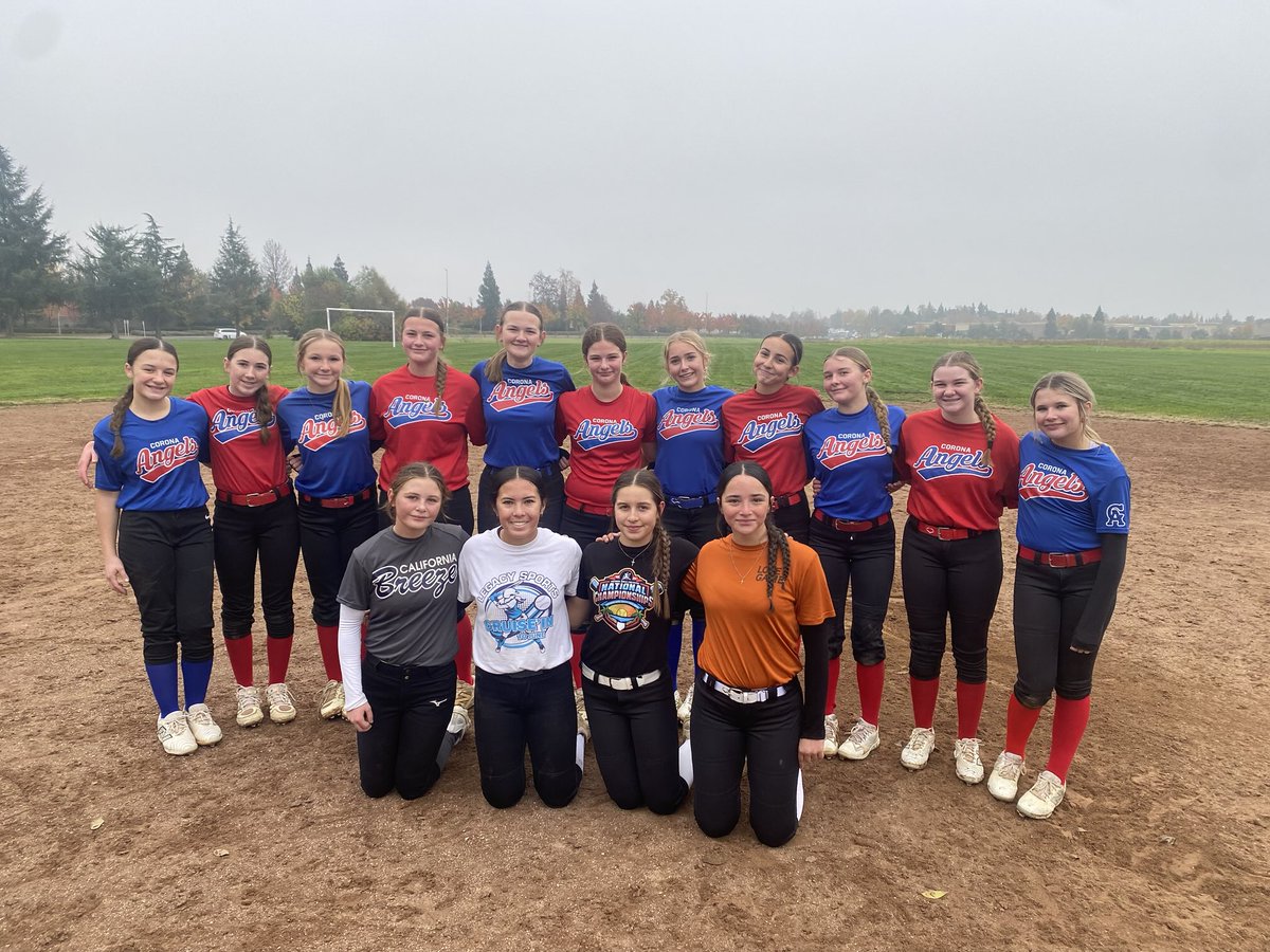 And so it begins! Great new additions!!!! GO Angels ⁦⁩ ⁦<a href="/JessicaVentoza/">Jessica Ventoza</a>⁩ ⁦<a href="/CASnobarAtlee28/">Corona Angels Snobar / Atlee 2028</a>⁩ #DecemberWORK