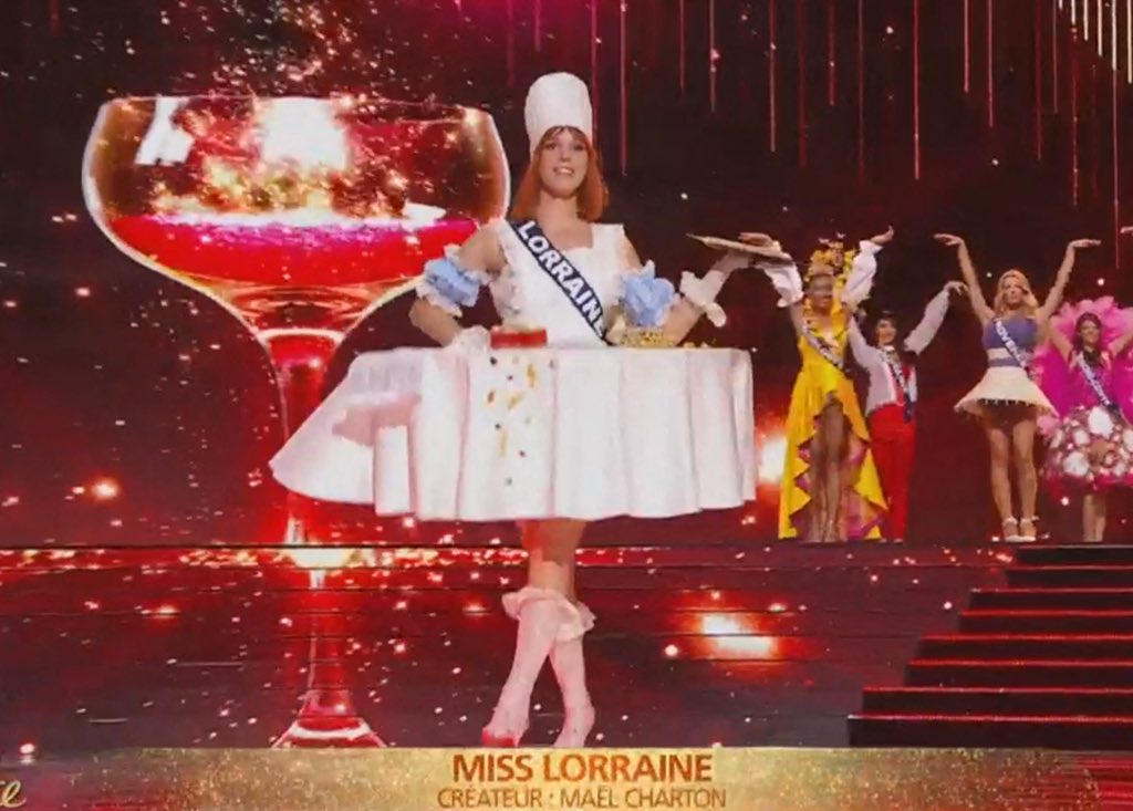 evansbws_'s tweet photo. Vous avez dit costumes régionaux ??? #MissFrance2026 https://t.co/l0CFIDl8MJ