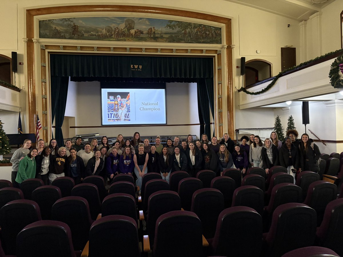 KWU Softball tweet media