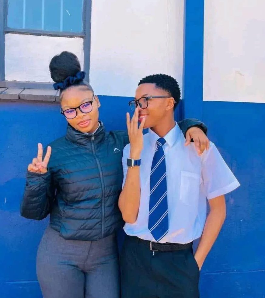 weirdohafsa's tweet photo. TEACHER RESPONDS TO THE BOY, ME? FORCE RWA?🔆 After the 16 years Baltazzar the Second spoke, the 33-year-old teacher has shared her side of the story

https://t.co/TUphDiXZzB https://t.co/tLxfF58hVj