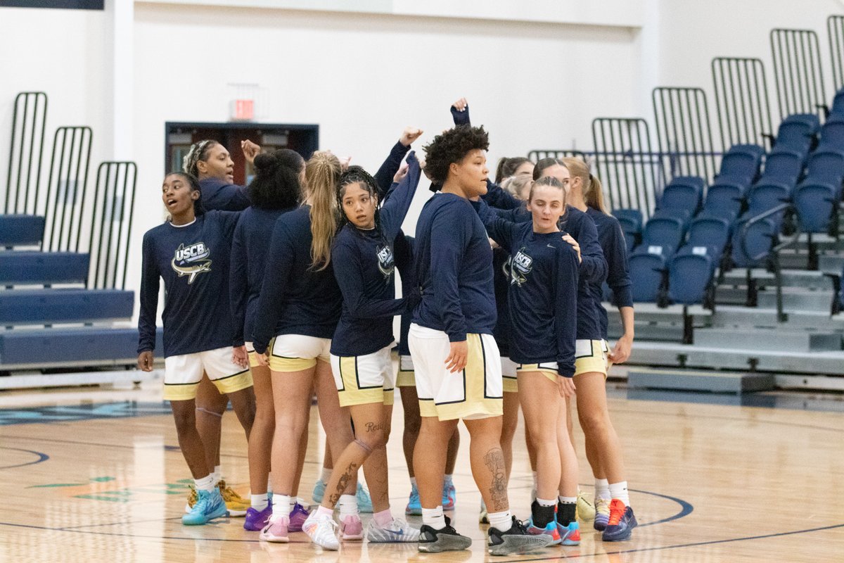 USCBAthletics's tweet image. Sand Sharks battle back from 18 down to win on couple late points from Taniyah Bowman who finishes with a game high 17 points! @uscbwbb  are back home on Wednesday at 5:30 PM!  
#FINSUP #USCB
