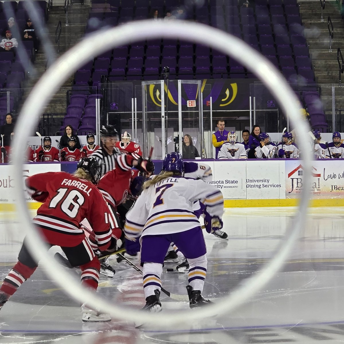 Obligatory #GlassHole puck drop <a href="/MinnStWHockey/">Minnesota State Women’s Hockey</a> vs <a href="/SCSUHuskies_WHK/">St. Cloud State Women’s Hockey</a> <a href="/WCHA_WHockey/">WCHA Hockey</a> #HornsUp #SeniorDay